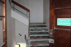 #19125 Ex edificio direzionale con ampia corte