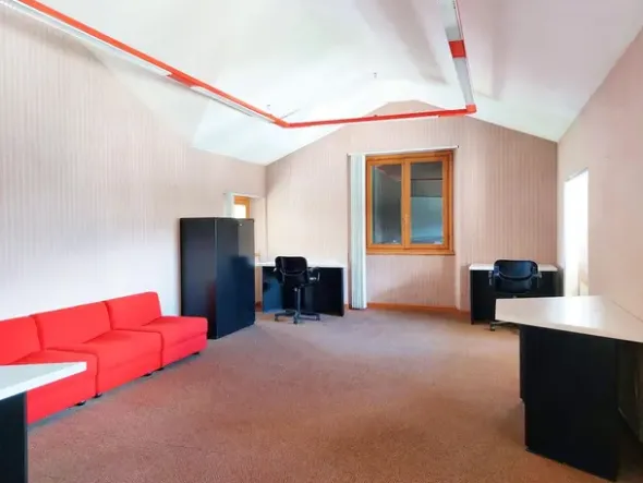 #21602 Fabbricato direzionale con residenza e servizi
