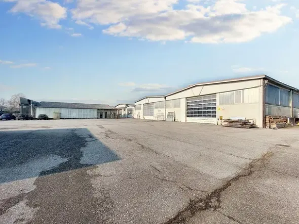 #22877 Fabbricato industriale-artigianale con area di pertinenza