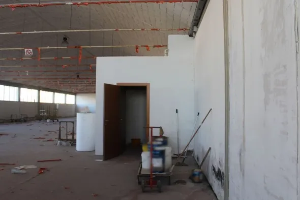 #15090 Fabbricato industriale con resede circostante