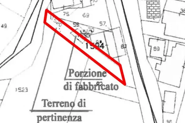 #2639450 Fabbricato uso pollaio e striscia terreno