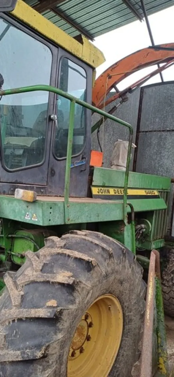 1#8542 Falciatrinciacaricatrice John Deere 5460