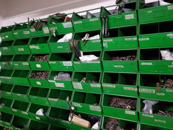 32#5432 Ferro battuto