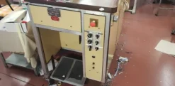 10#4206 Ferro da stiro MaxStir e macchine da cucire Necchi