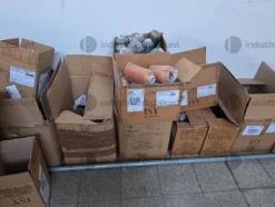 7#10164 Filati, materie prime e semilavorati