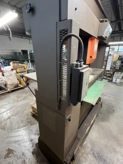 FIPI F63/T Trancia a carrello