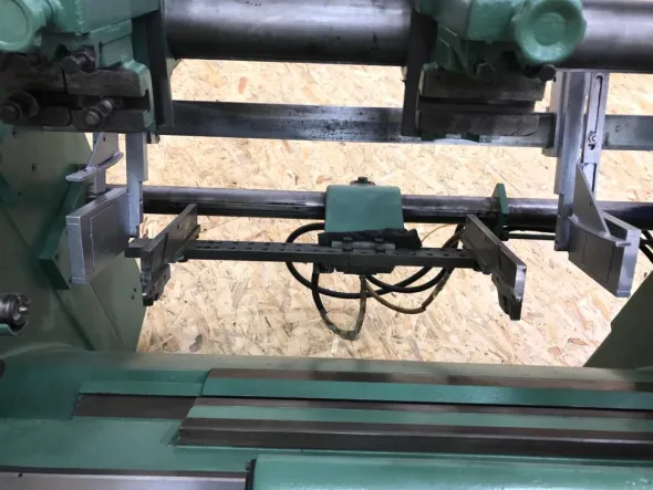 FI876-1180Tornio copiativo automatico
