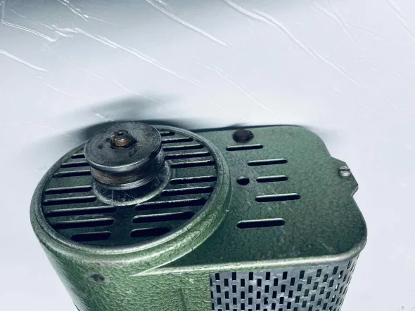 F66 Moretti tipo AV motore macchina Cucire 220