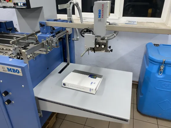 Folding machine MBO T530 / 4-F + cross + delivery