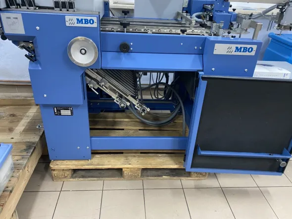 Folding machine MBO T530 / 4-F + cross + delivery