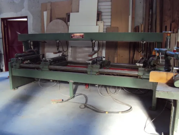 foratrice per legno a 4 teste