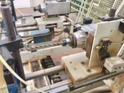 Foratrice speciale per fori passanti Elind