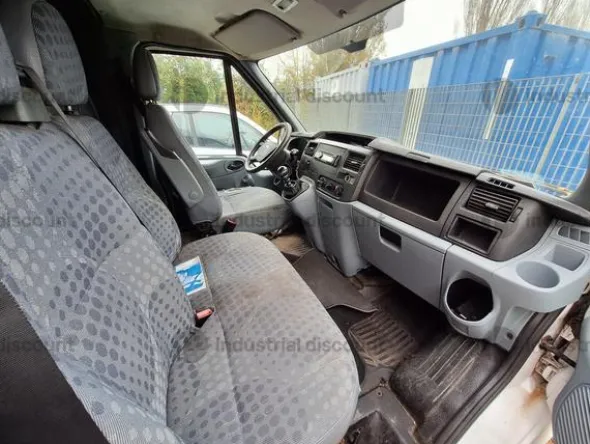 5#9992 Ford Transit