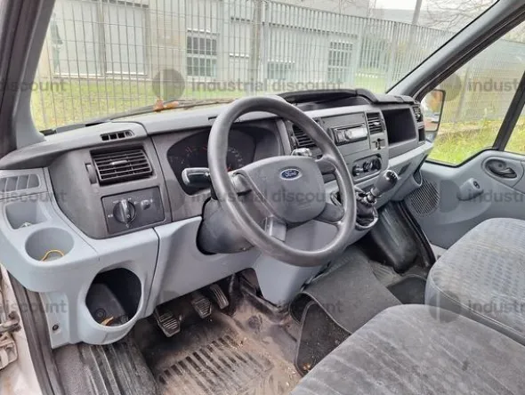 5#9992 Ford Transit