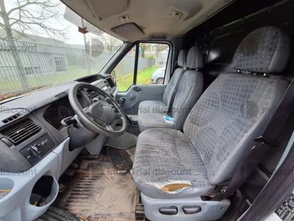 5#9992 Ford Transit