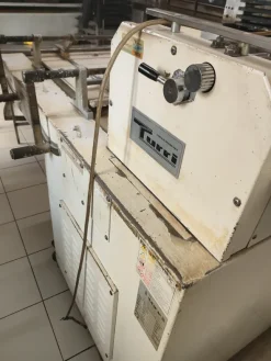 Formatrice con pressoio