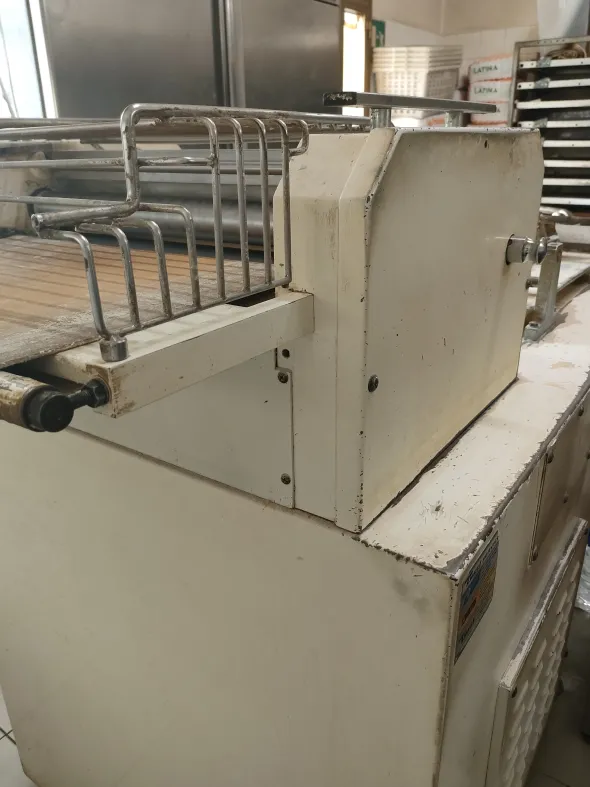 Formatrice con pressoio