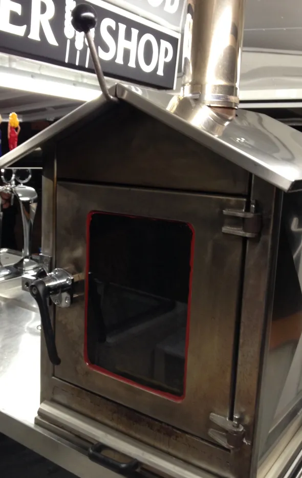 Forno a carbone da interno (barbecue) canna fumaria