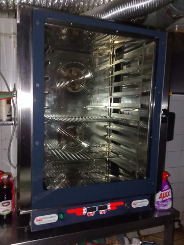 Forno a convenzione Tecnodom 10 teglie pari al nuovo