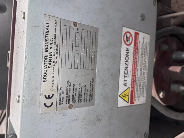 Forno a gas con bruciatore