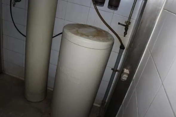43#3961 Forno a legna in muratura con bruciatore e attrezzatura