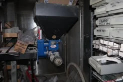 43#4902 Forno a legna in muratura con bruciatore e attrezzatura