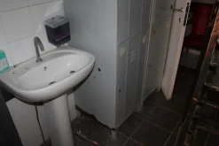 43#4902 Forno a legna in muratura con bruciatore e attrezzatura