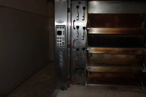 41#4902 Forno a platea