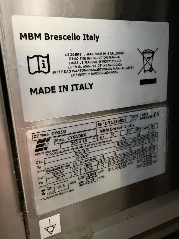 FORNO CONVEZIONE A GAS 10 TEGLIE MBM