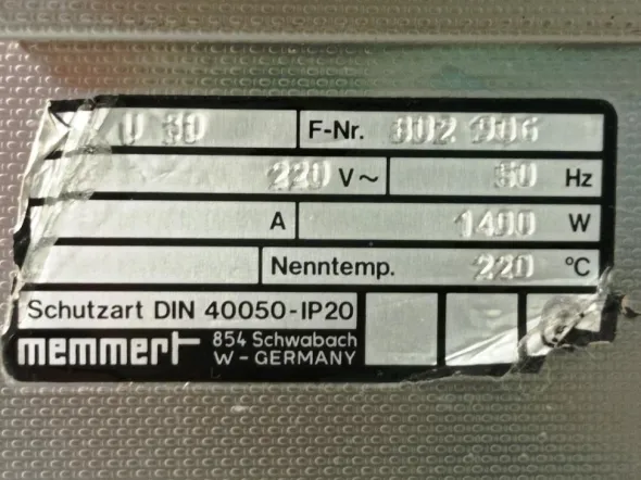 FORNO DI ESSICCAZIONE – MEMMERT – MOD. U 30 (FOR-21)