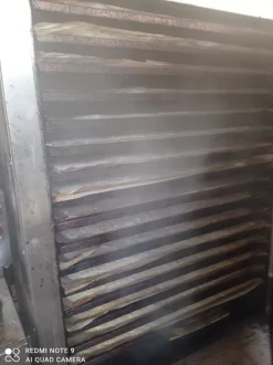 Forno per affumicatura alimentare con trucioli di legno