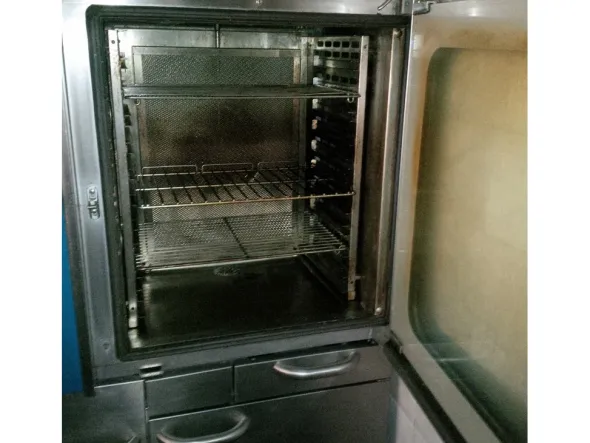 Forno Professionale marca Alpeninox con Base Portateglie