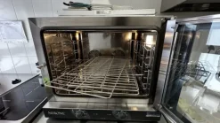 6#8315 Forno 4 teglie su tavolo armadiato