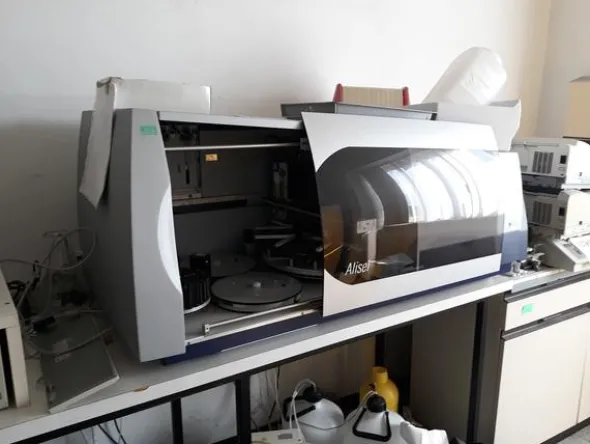 10#3675 FPLC AKTA Purifier e cappa flusso laminare Asalair Atlantic