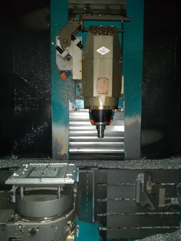 Fresa a banco fisso OMV HSC-1100 - cnc 5 assi