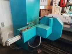 Fresatrice a 5 assi MAUS con ECS
