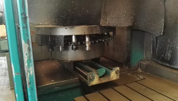 FRESATRICE A BANCO FISSO OMV MOD. BFC 1050