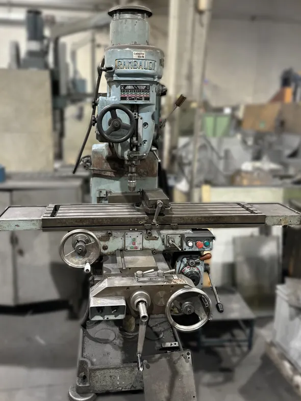 FRESATRICE CNC RAMBAUDI M3
