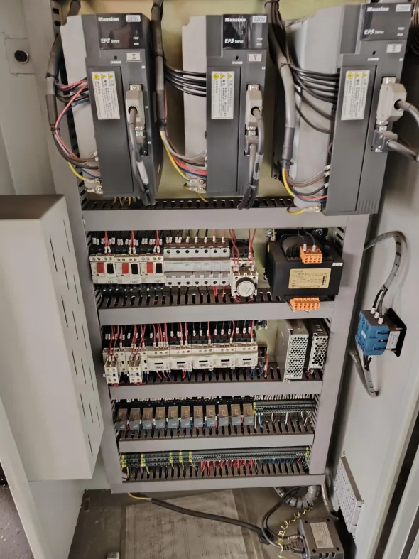 Fresatrice universale BERNARDO Variomill FU 2000E Servo