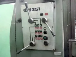 Fresatrice universale FU 251