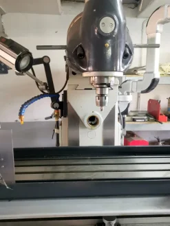 Fresatrice universale PROMA FVV-135PD