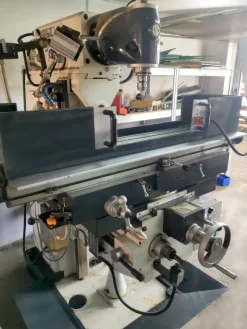 Fresatrice universale PROMA FVV-135PD