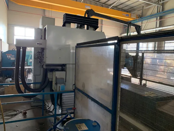 FRESATRICE ZAYER KF3000 in ottimo stato