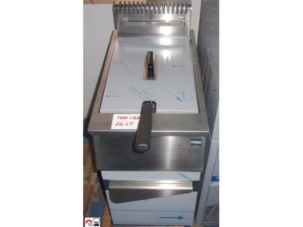 Friggitrice a gas vasca pulita Nuova