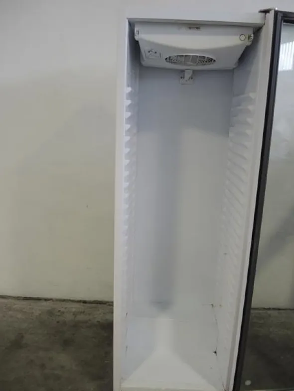 36#4128 Frigo in plastica