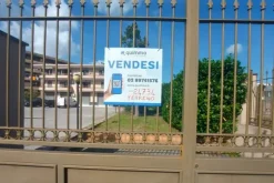 #24734 Frustolo di terreno in zona commerciale