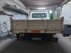 3#8017 Furgone cassonato Iveco