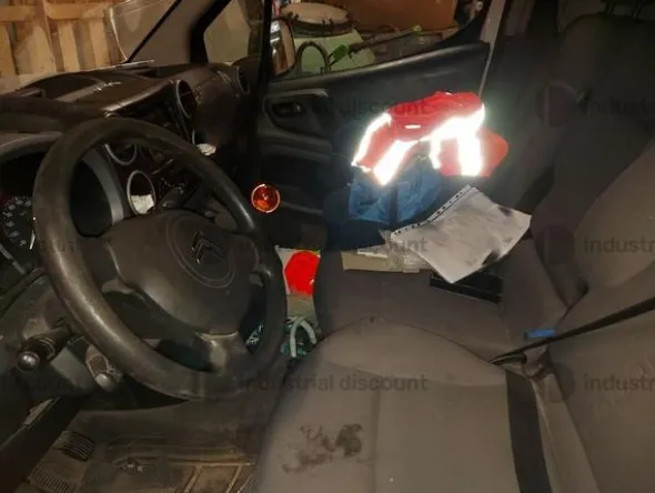 5#8926 Furgone Citroen Berlingo