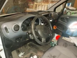 5#8926 Furgone Citroen Berlingo