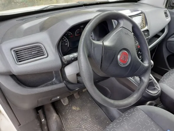 6#7455 Furgone Fiat Doblò